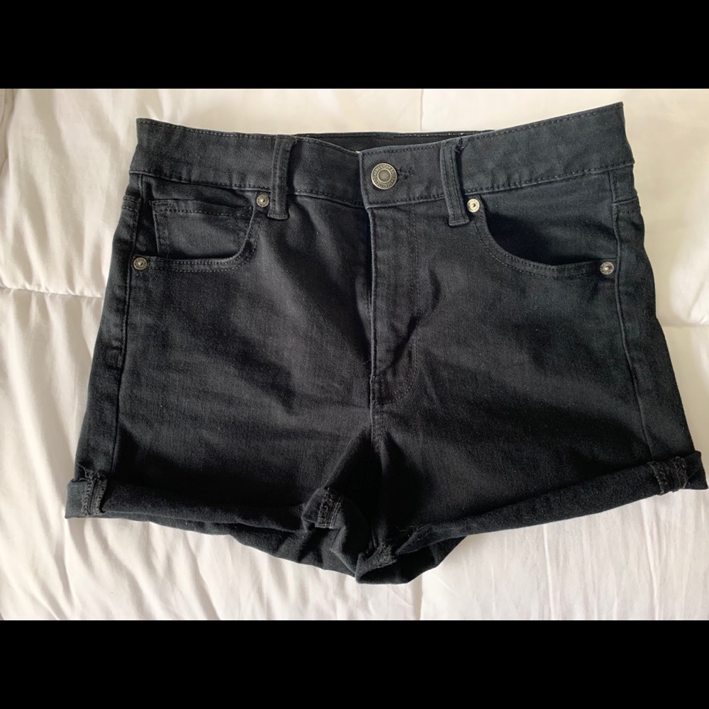 American Eagle High Rise Shortie